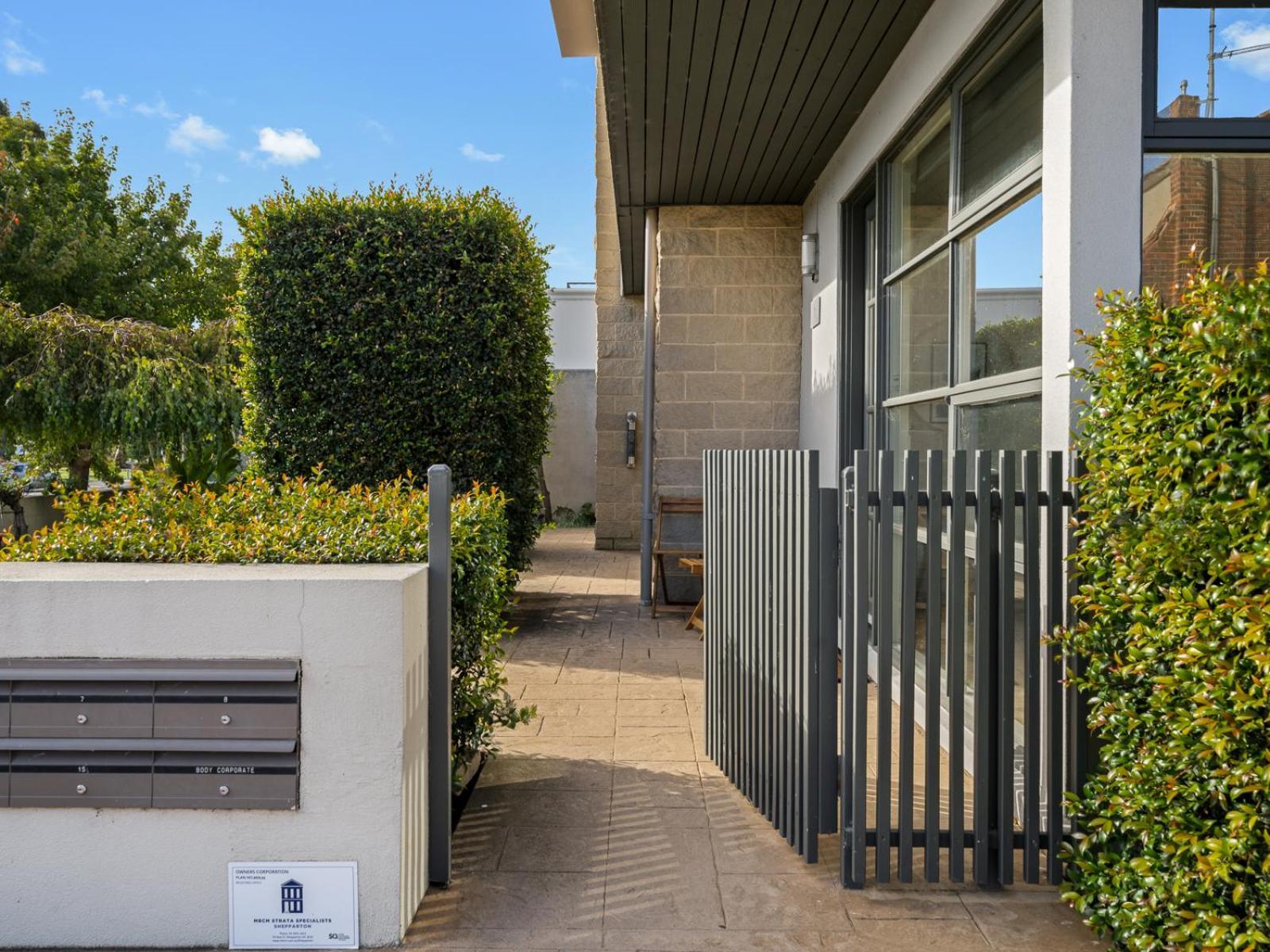 Central Shepparton Apartments Buitenkant foto