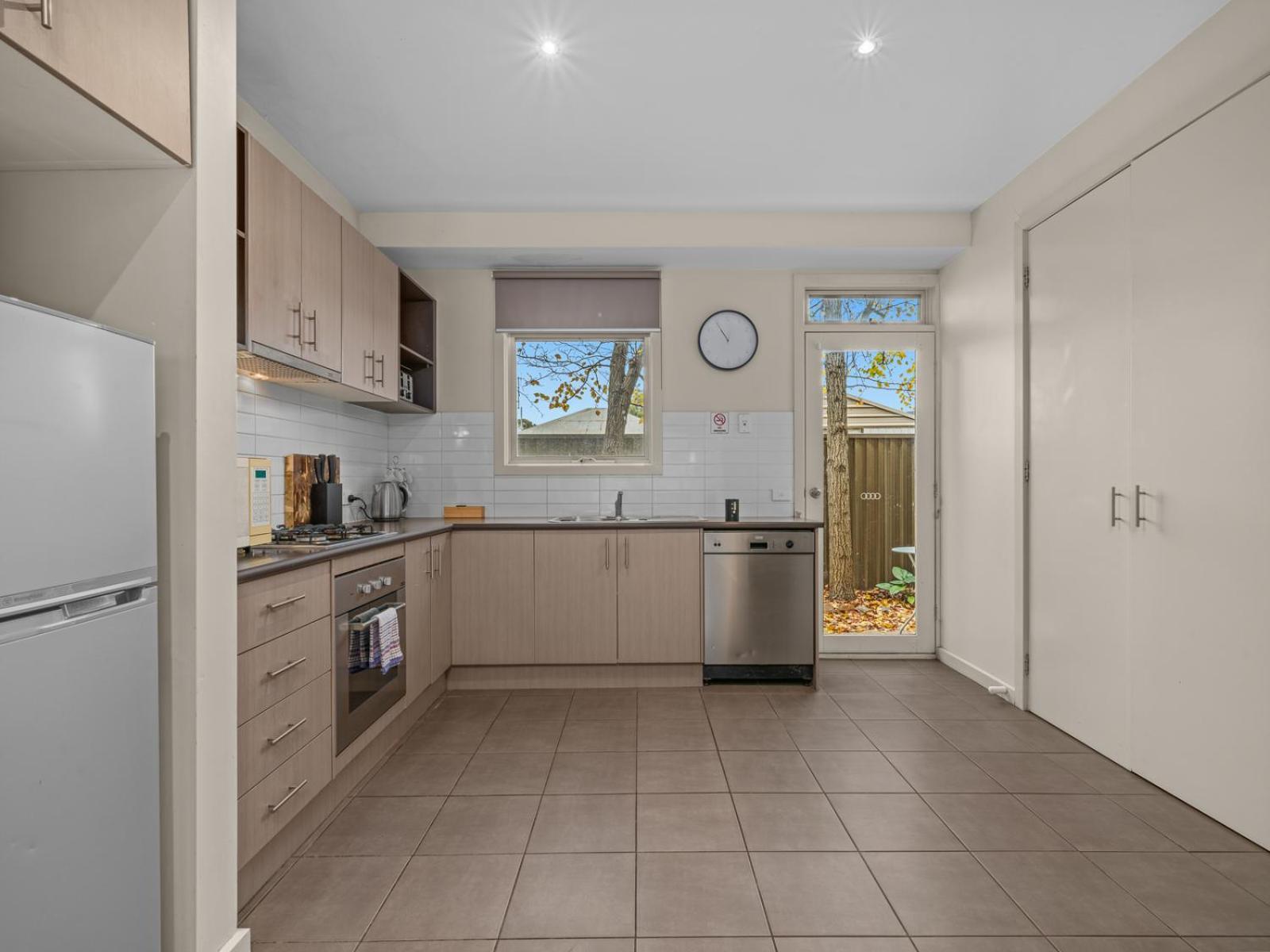 Central Shepparton Apartments Buitenkant foto